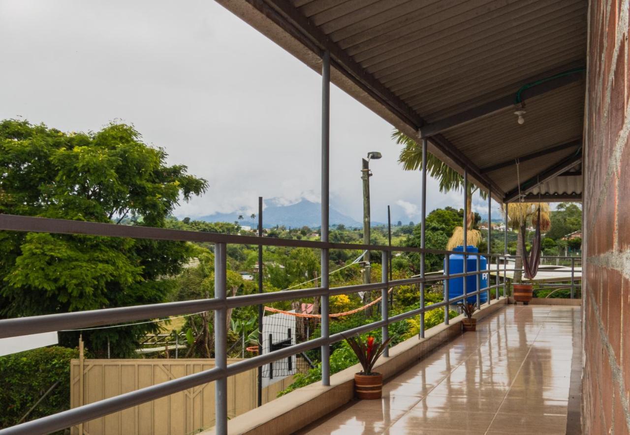 Hotel Campestre Sueno Del Abuelo Pereira Exterior photo