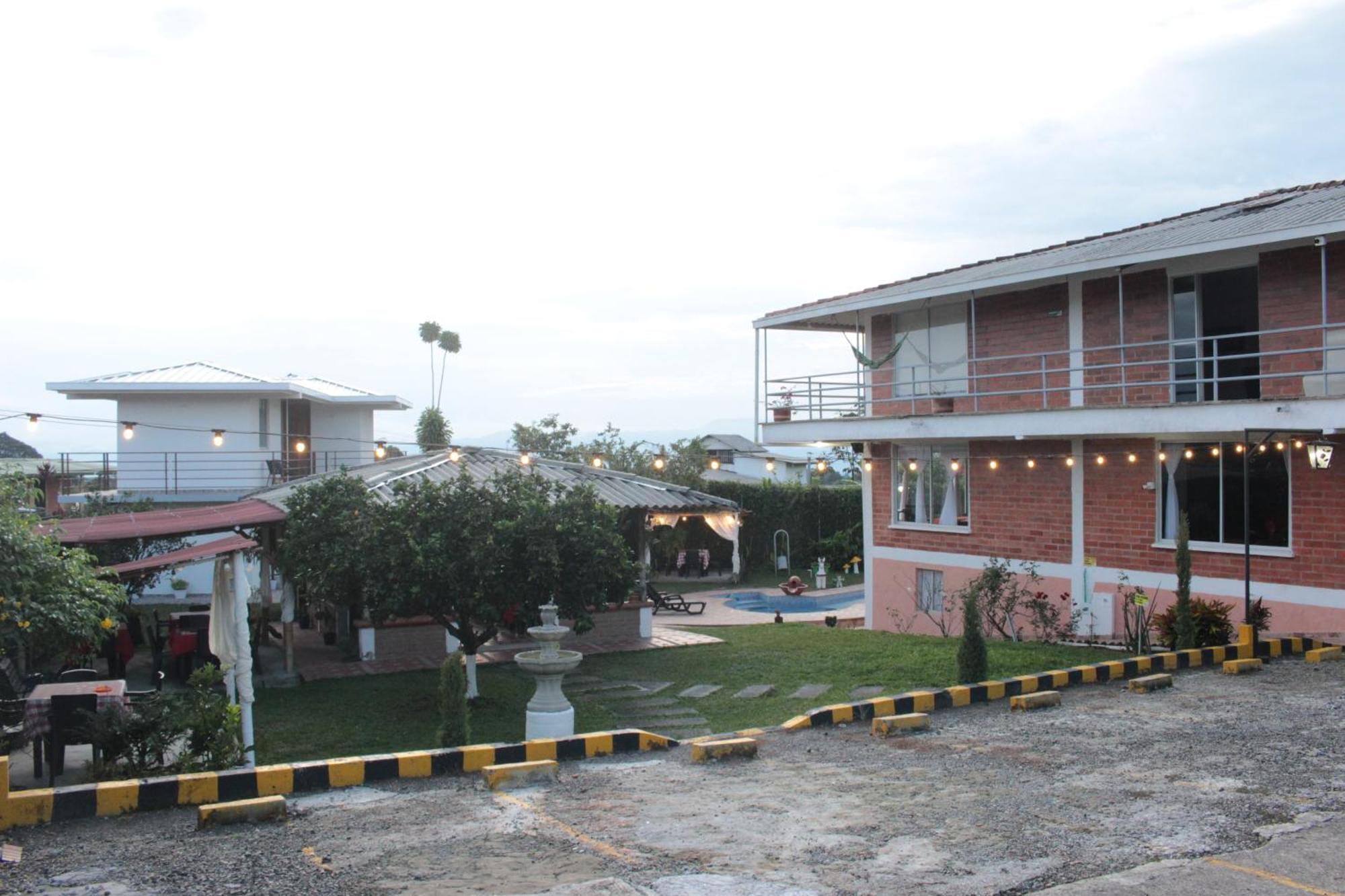 Hotel Campestre Sueno Del Abuelo Pereira Exterior photo